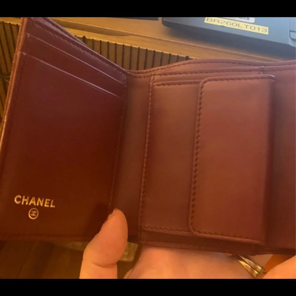 *Authentic* Chanel Boy Bi-fold Wallet - Picture 2 of 5